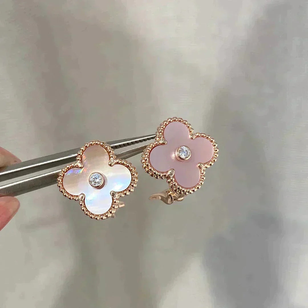 [⭐Renara]CLOVER MEDIUM 1 MOTIFS  PINK MOP DIAMOND EARRINGS