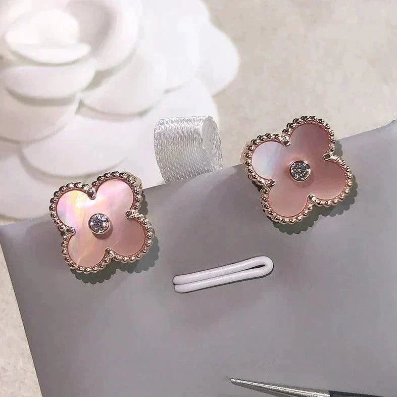 [⭐Renara]CLOVER MEDIUM 1 MOTIFS  PINK MOP DIAMOND EARRINGS
