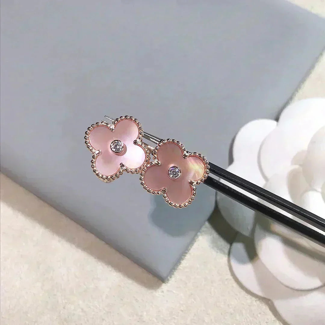 [⭐Renara]CLOVER MEDIUM 1 MOTIFS  PINK MOP DIAMOND EARRINGS