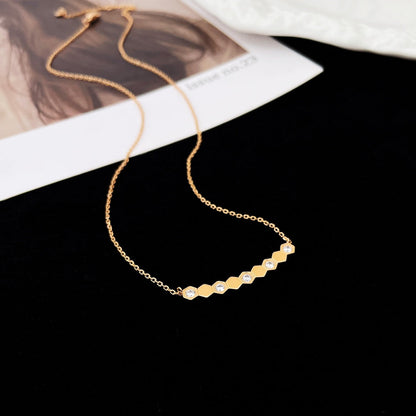 [⭐Renara]BEE MY LOVE DIAMOND NECKLACE