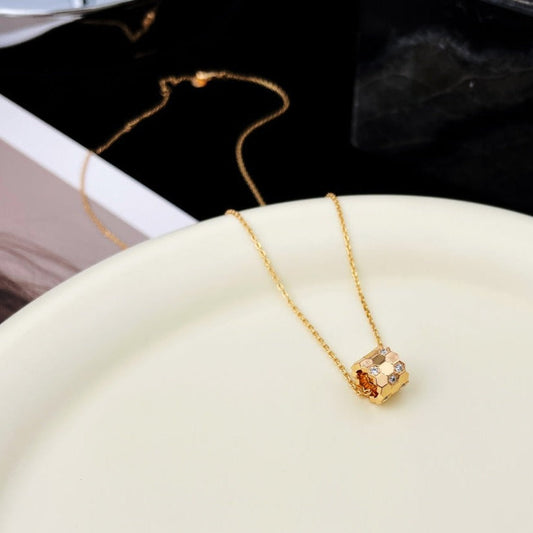 [⭐Renara]BEE MINI PEDANT DIAMOND NECKLACE