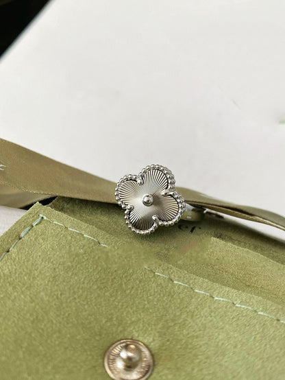 [⭐Renara]CLOVER SILVER RING