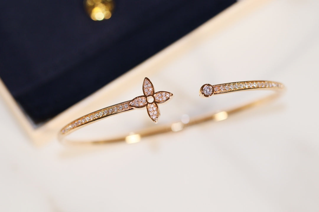 [⭐Renara]IDYLLE GOLD OPEN BRACELET DIAMOND PAVED