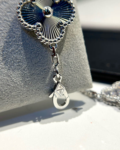 [⭐Renara] CLOVER 5 MOTIF LASER BRACELET COLLECTION