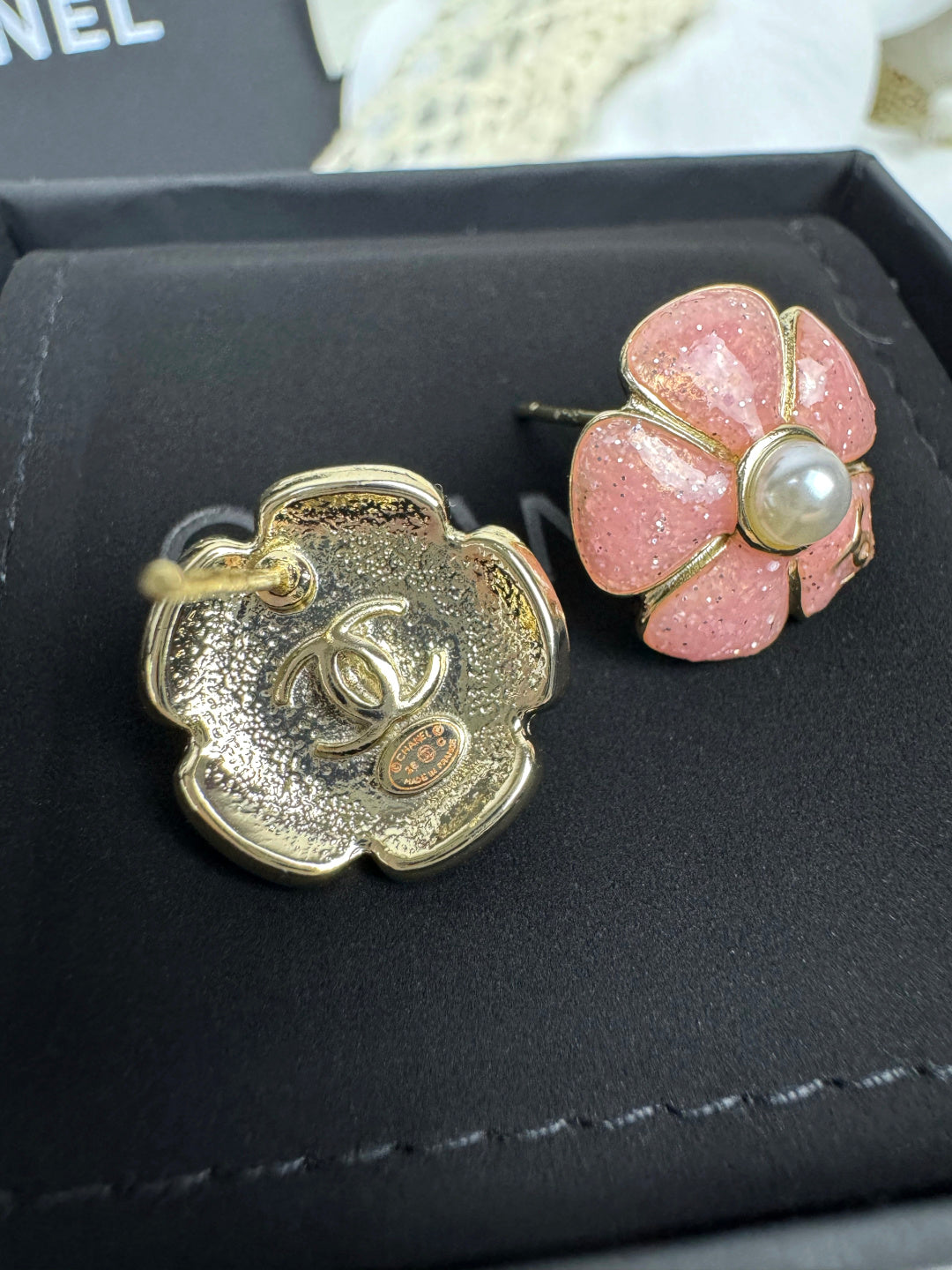 [⭐Renara]26C Pink Camellia Pearl Enamel Stud Earrings