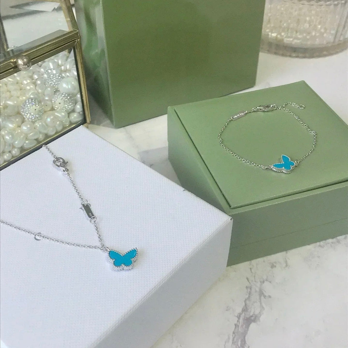 [⭐Renara]BUTTERFLY TURQUOISE BUTTERFLY BRACELET SILVER