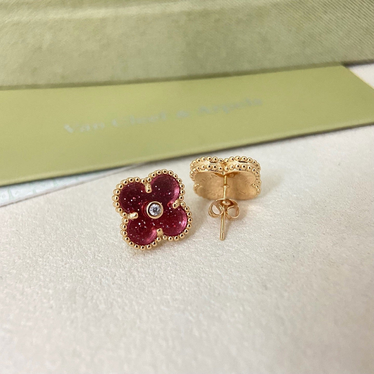 [⭐Renara]2026 NEW  CLOVER 1 MOTIFPINK ENAMEL STUD EARRINGS WITH DIAMONDS