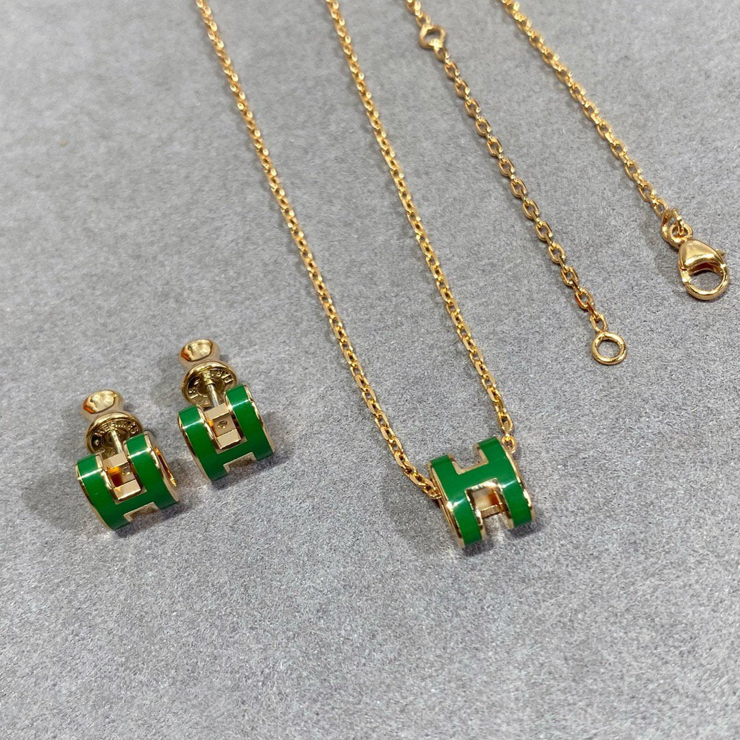 [⭐Renara]POP H GREEN NECKLACE SILVER AND GOLD