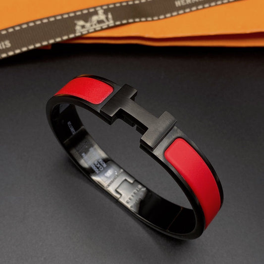 [⭐Renara]CLIC HM SO BLACK RED BRACELET