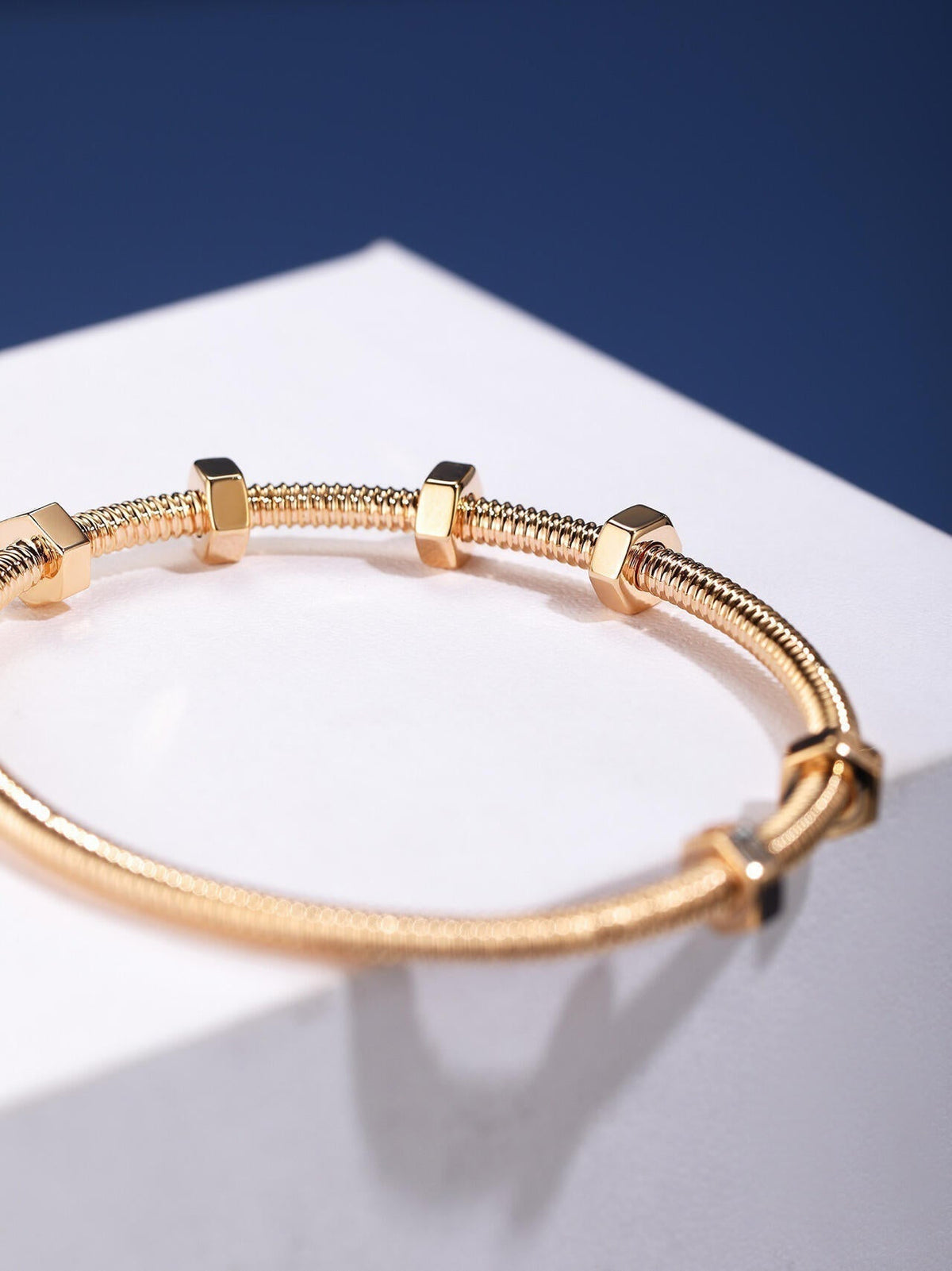 [⭐Renara jewelrys]CT THREADED BRACELET