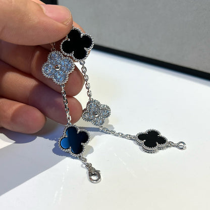 [⭐Renara] CLOVER 5 MOTIF ONYXS BRACELET COLLECTION